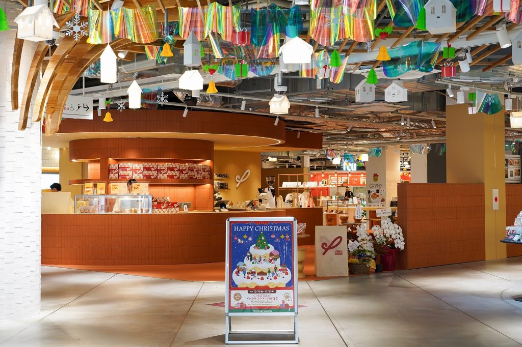 館内装飾が設置されました【椙山女学園大学との産学連携】